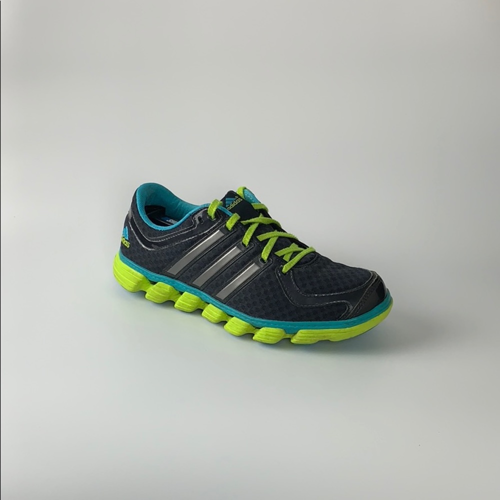 Adidas Womens Liquid Ride Size 9 ART g61722